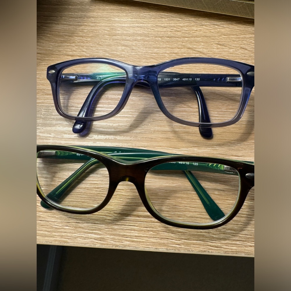 2 Ray-Ban kid glasses